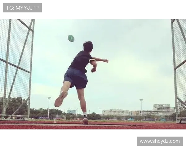 体育竞技的荣耀与挑战:探索赛场背后的故事与精彩瞬间 体育竞技的荣耀与挑战:探索赛场背后的故事与精彩瞬间