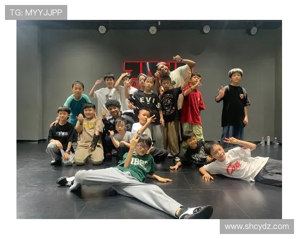 武汉街舞队个人能力的变革与热议街舞文化的深度融合探讨