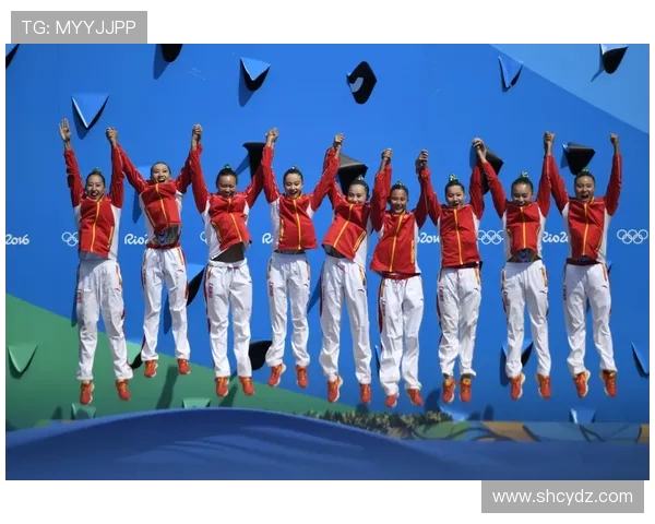 重庆飞盘队在全国团队协作排行榜中荣登第八名展现出色实力与团队精神